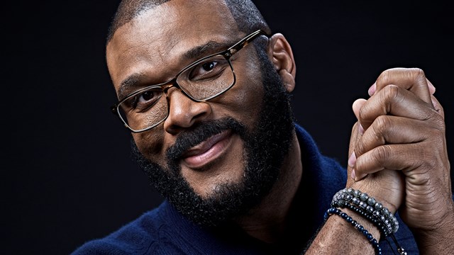 Danh h&agrave;i Tyler Perry trở th&agrave;nh tỷ ph&uacute; mới nhất đến từ Hollywood.